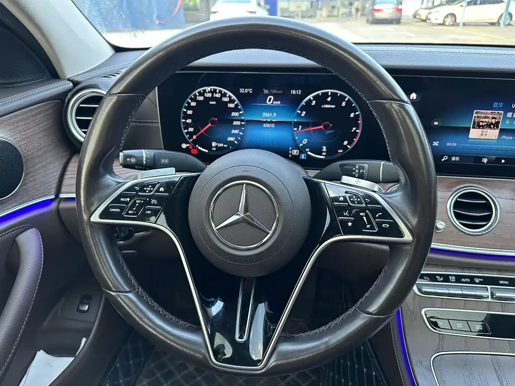 Mercedes-Benz E-Class 2021 — фото 10