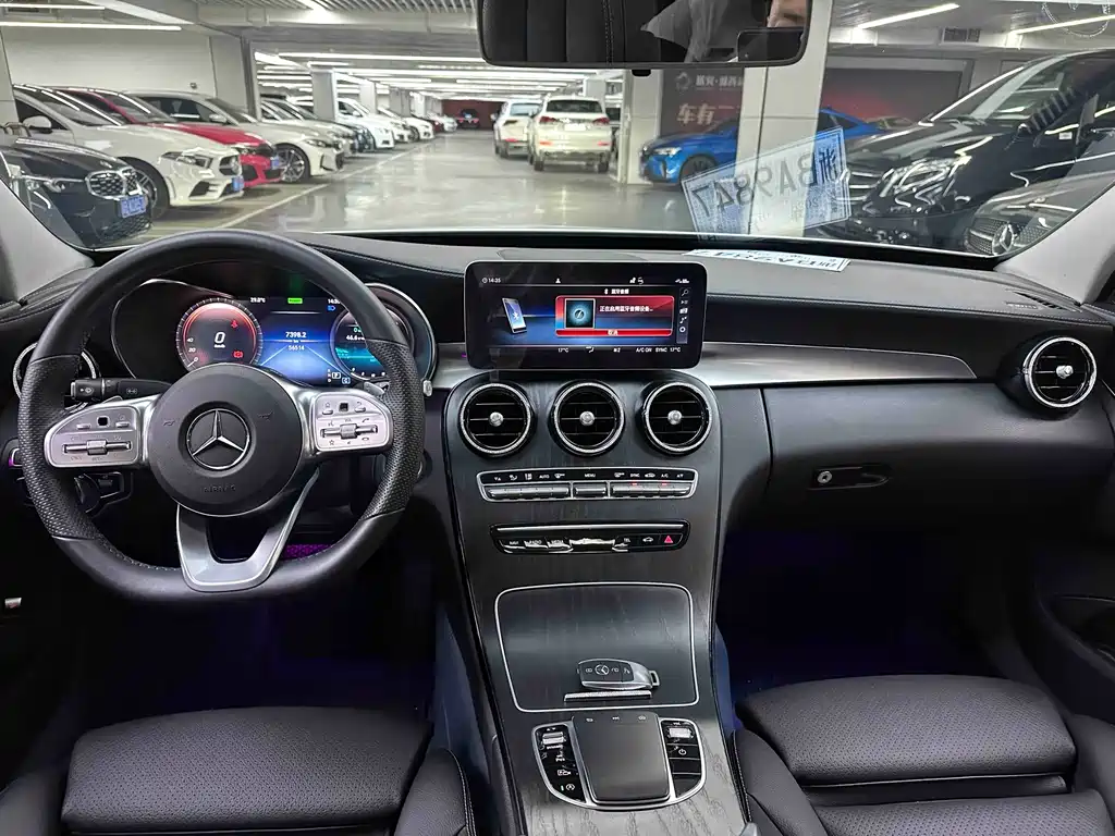Mercedes-Benz C-Class 2020 — фото 6