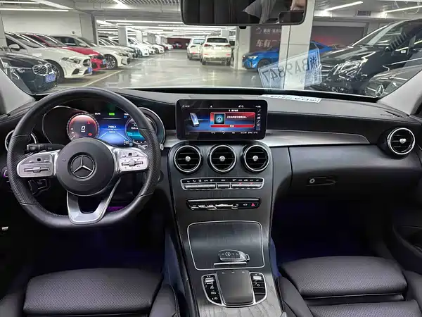 Mercedes-Benz C-Class 2020