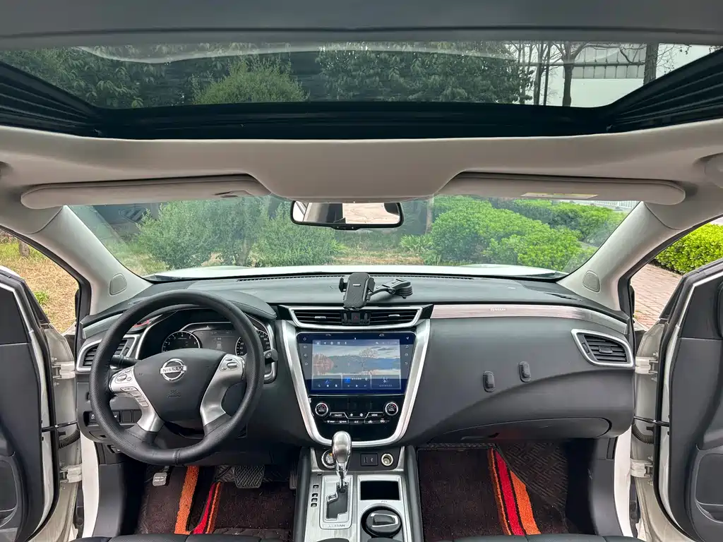 Toyota RAV4 2019 — фото 14