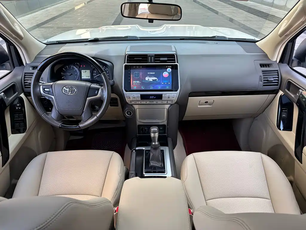 Toyota Prado 2018 — фото 11