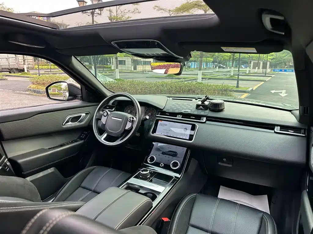 Land Rover Velar 2020 — фото 8