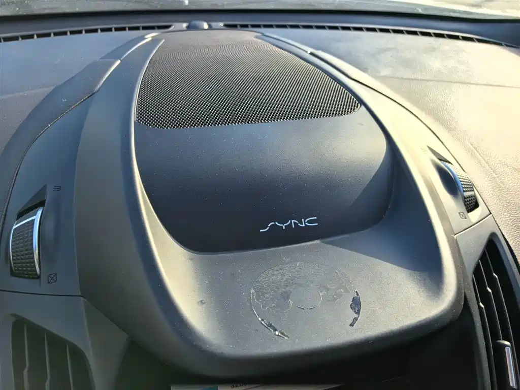 Ford Kuga 2020 — фото 14