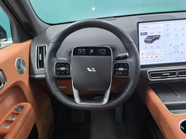 Li Auto L7 2025