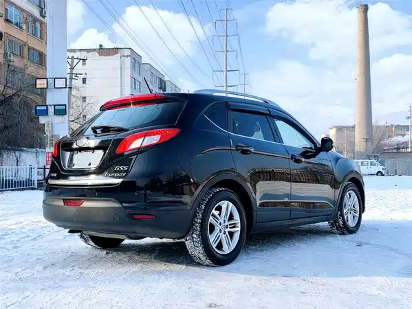 GAC Trumpchi GS5 2012