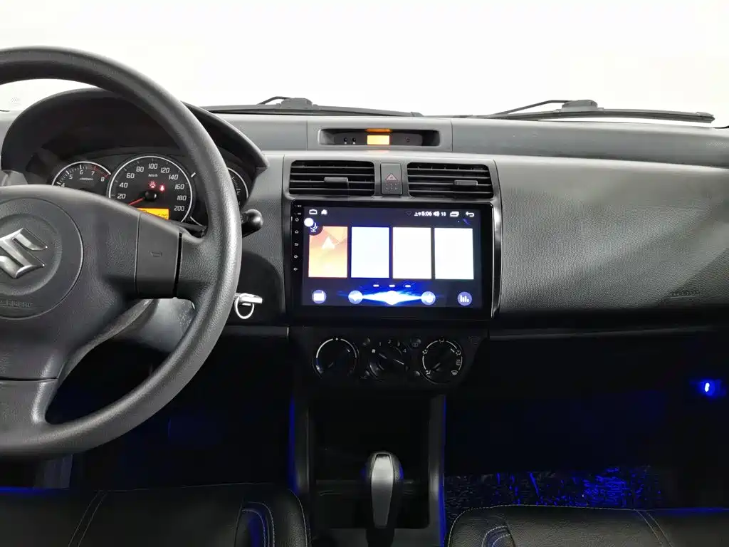 Suzuki Swift 2017 — фото 12