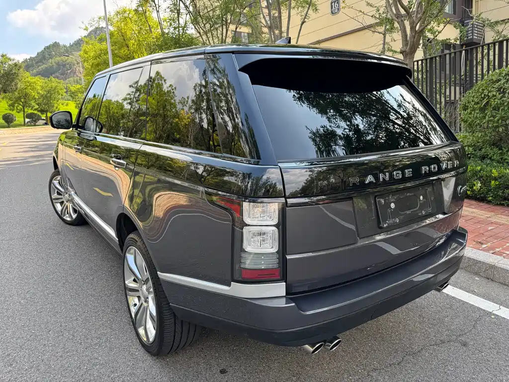 Land Rover Range Rover 2018 — фото 10