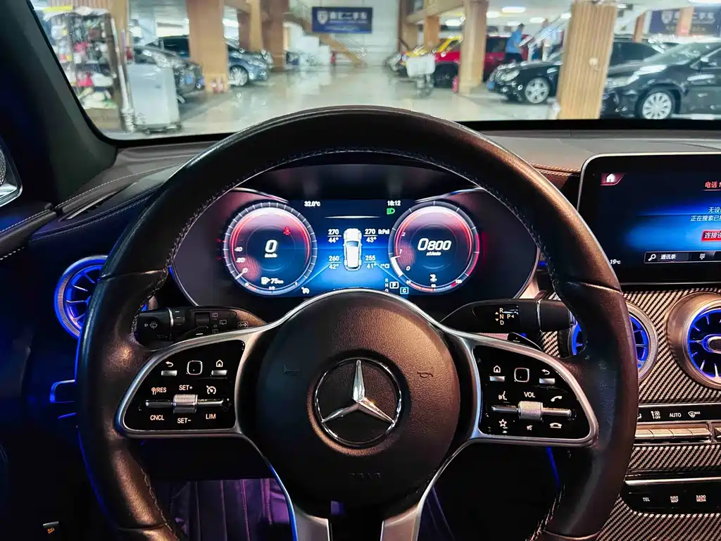 Mercedes-Benz GLC 2020 — фото 11