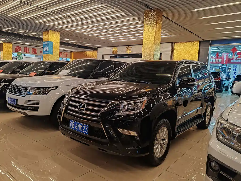 Lexus GX 2017 — фото 1