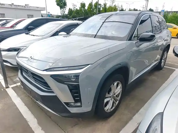 NIO ES8 2022
