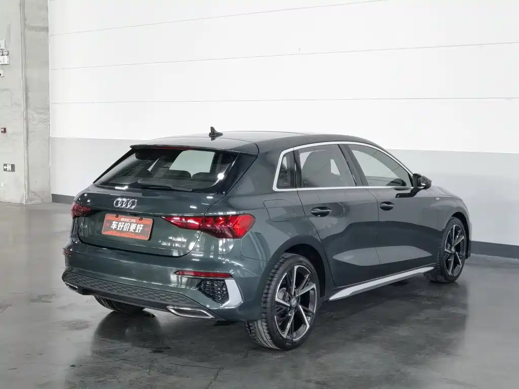 Audi A3 2021 — фото 2