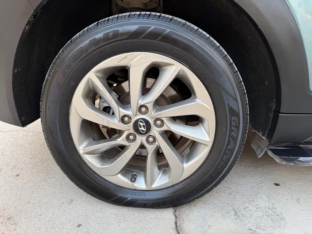 Hyundai Tucson 2018 — фото 10