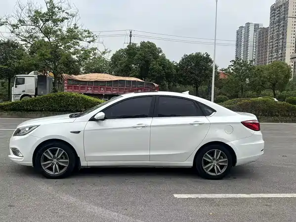 Changan Eado 2016