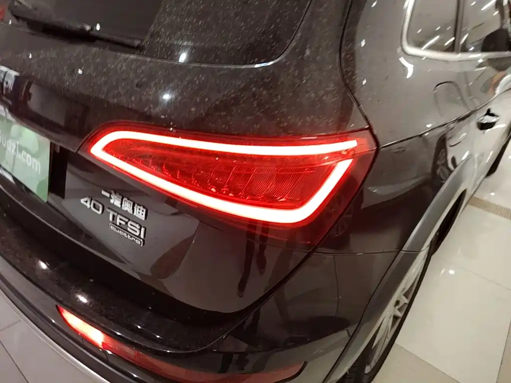Audi Q5 2018 — фото 8