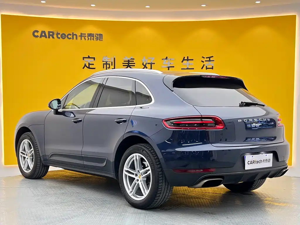 Porsche Macan 2015 — фото 29