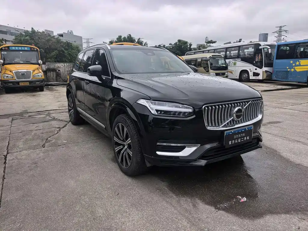 Volvo XC90 2024 — фото 3