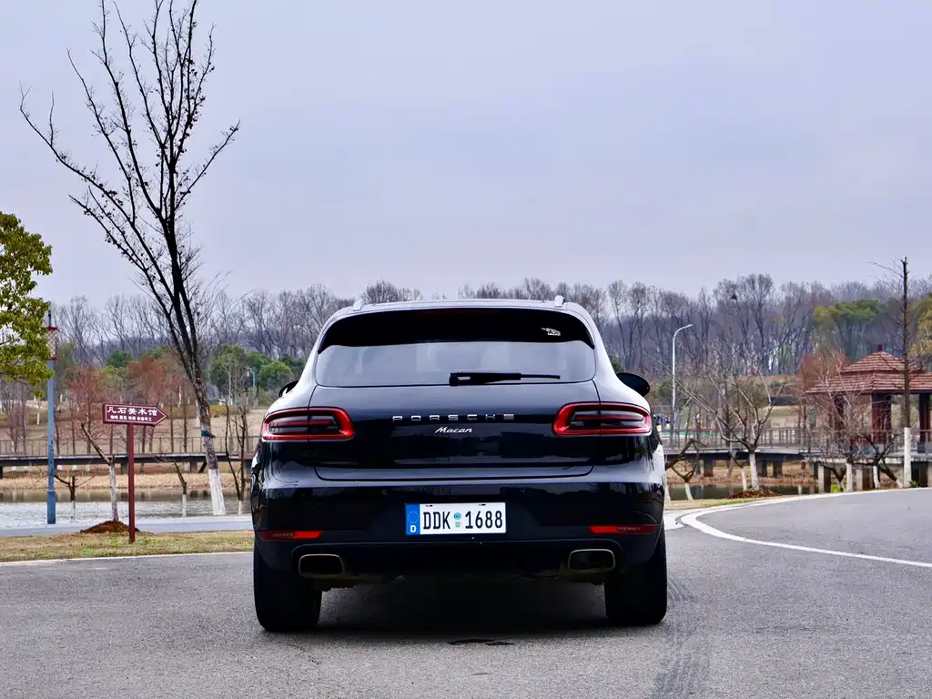 Porsche Macan 2015 — фото 8