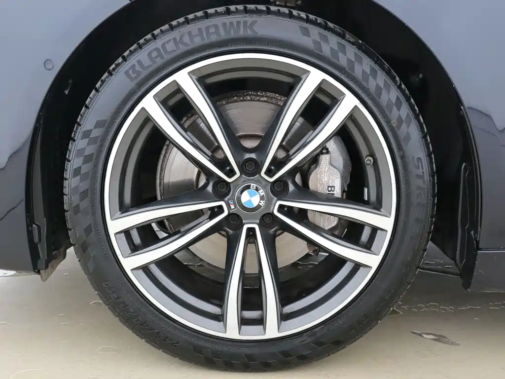 BMW 7 Series 2020 — фото 9