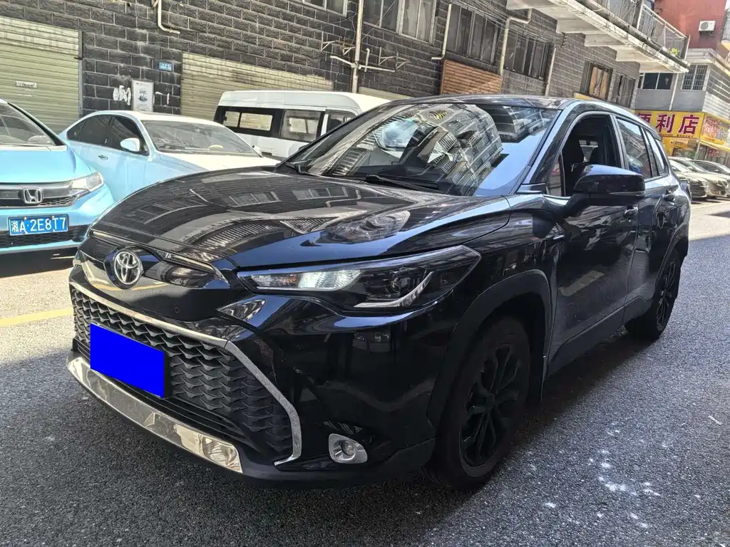 Toyota Frontlander 2024