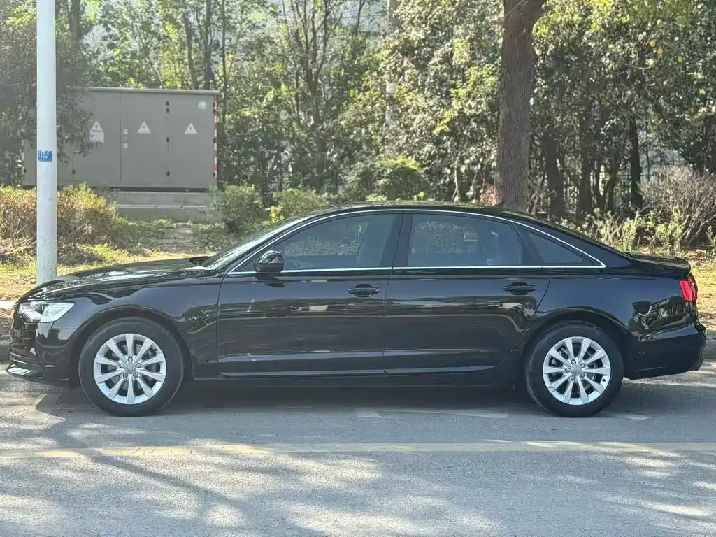 Audi A6L 2016 — фото 3