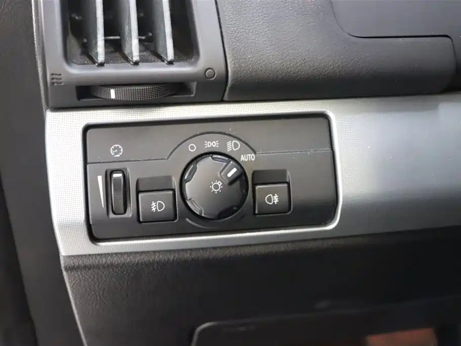 Land Rover Freelander 2 2008 — фото 14