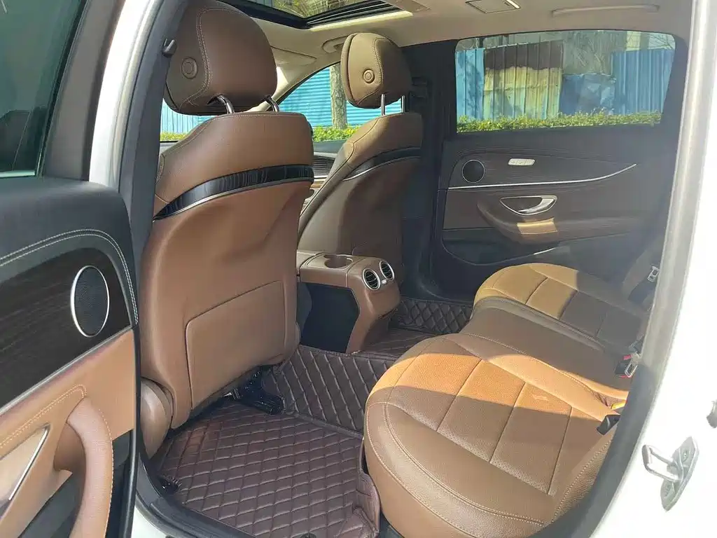 Mercedes-Benz E-Class 2019