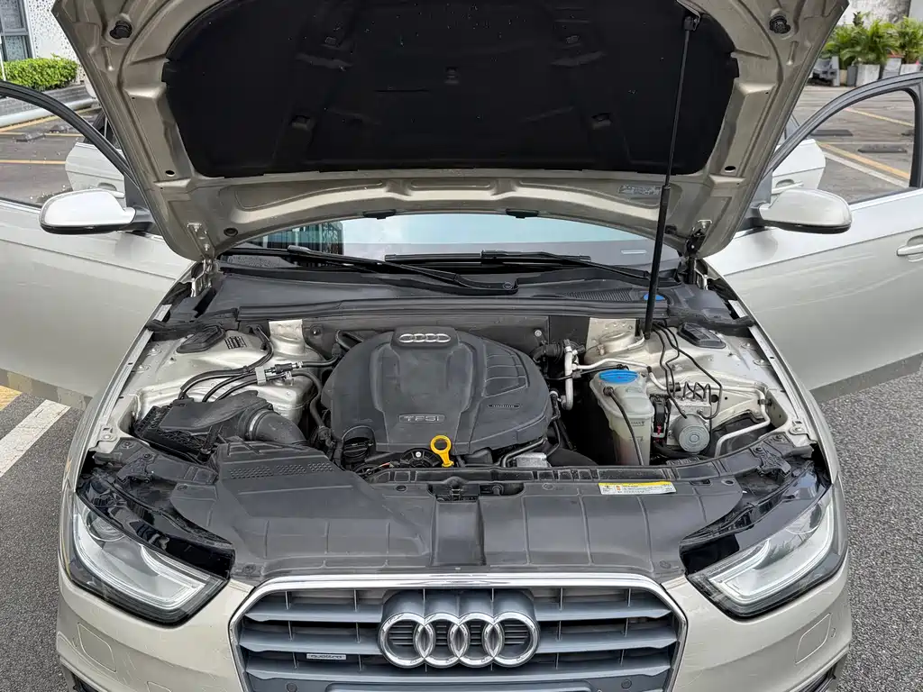 Audi A4L 2015 — фото 17