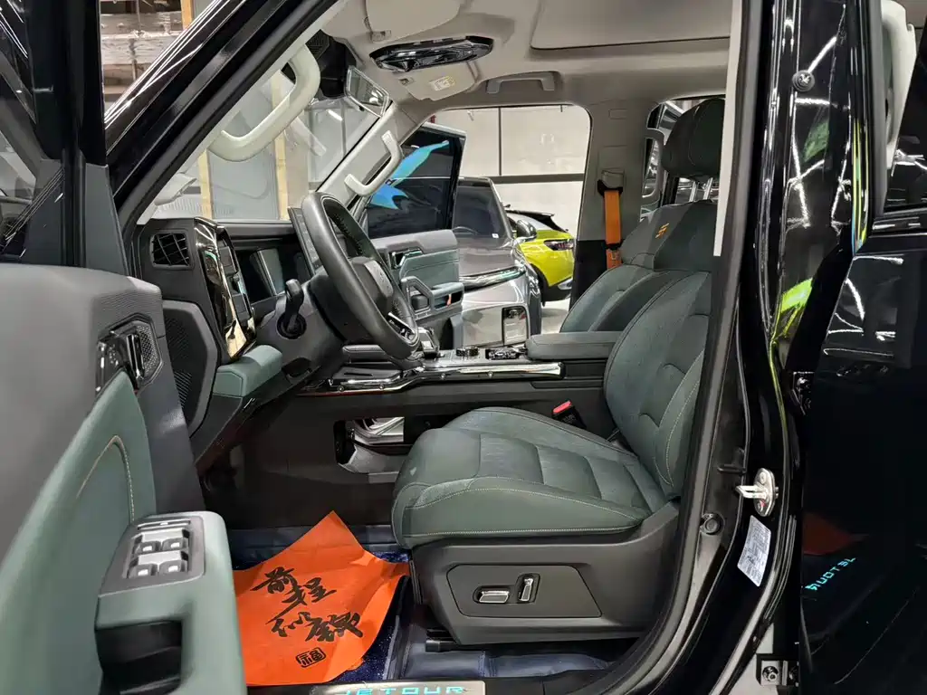 Jetour Traveller C-DM 2024 — фото 10