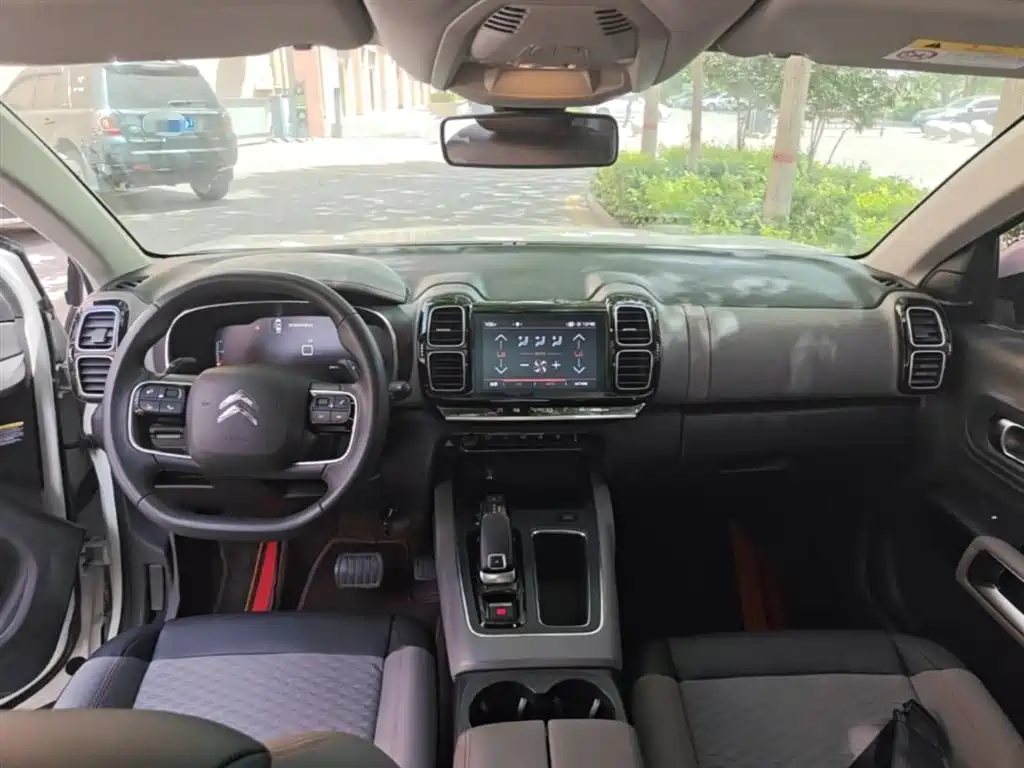 Citroen C5 AIRCROSS 2018 — фото 10