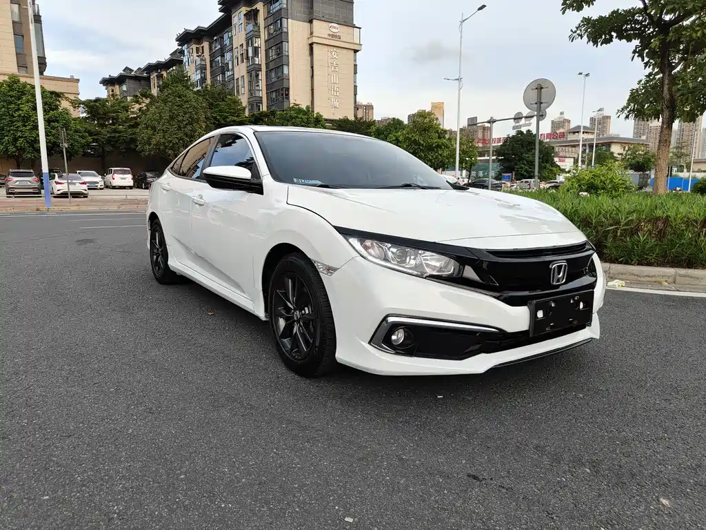 Honda Civic 2020 — фото 3