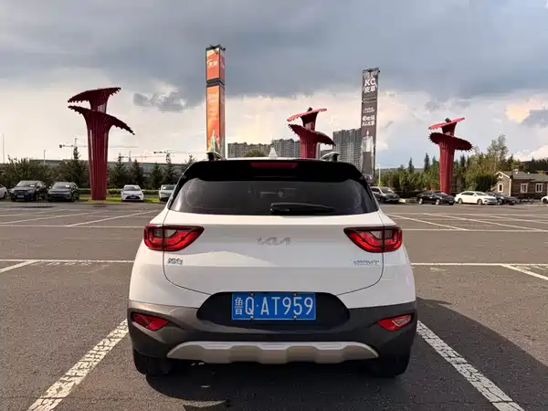 Kia KX1 2022