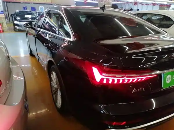 Audi A6L 2023