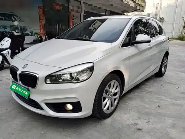 BMW 2 Series Station Wagon 2016