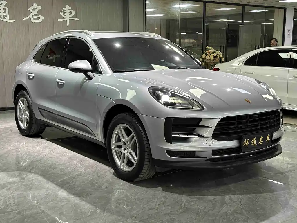 Porsche Macan 2021 — фото 2