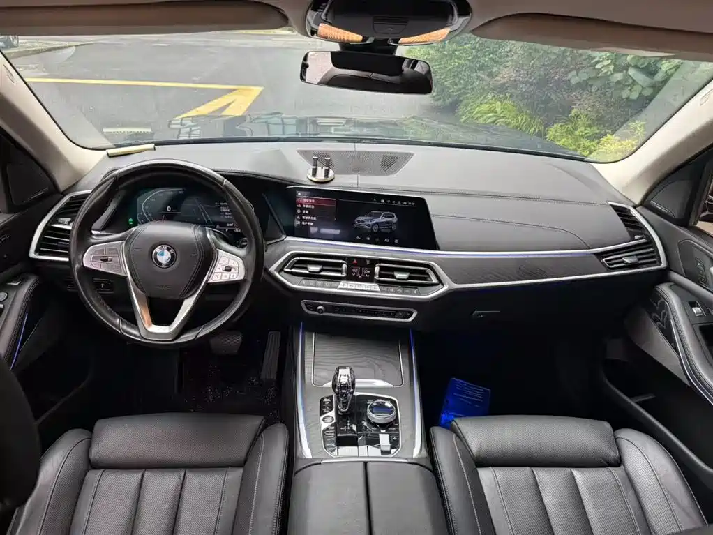 BMW X7 2021 — фото 14