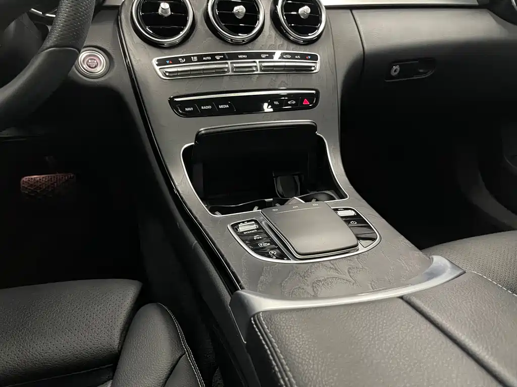 Mercedes-Benz C-Class 2021 — фото 17