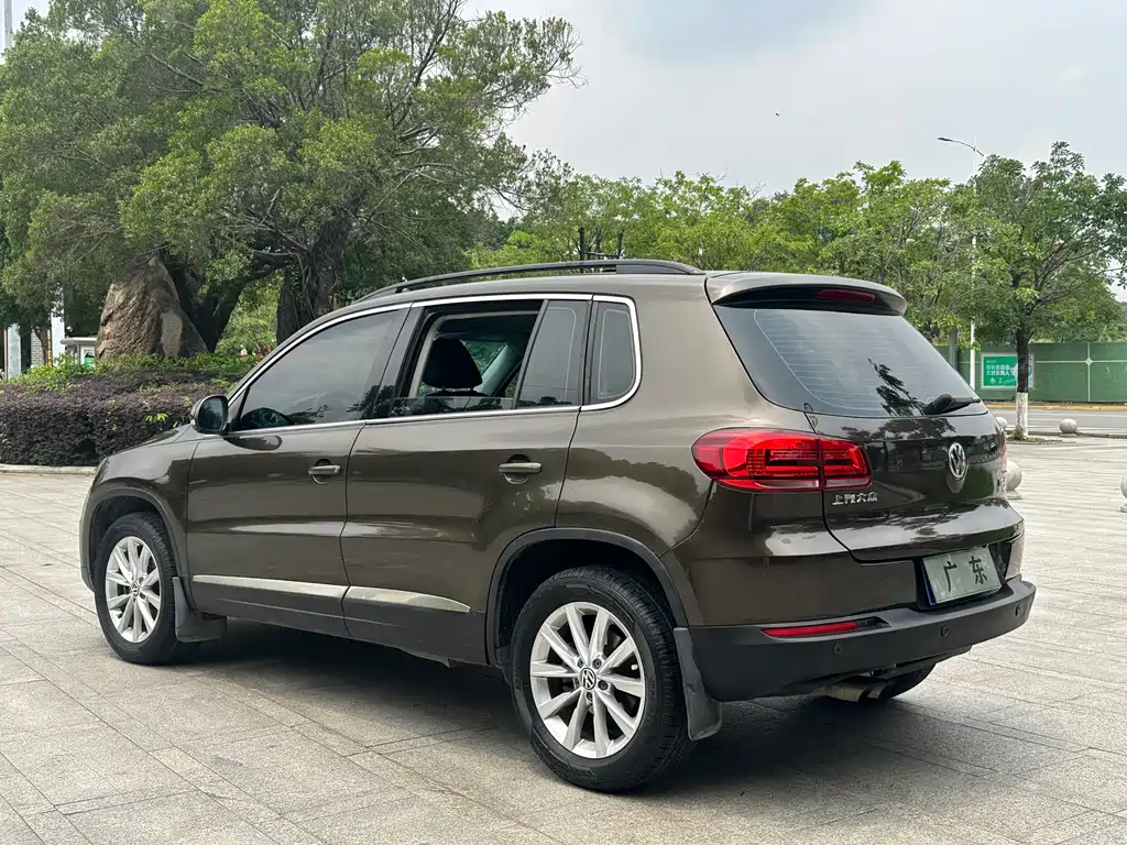 Volkswagen Tiguan 2017 — фото 9