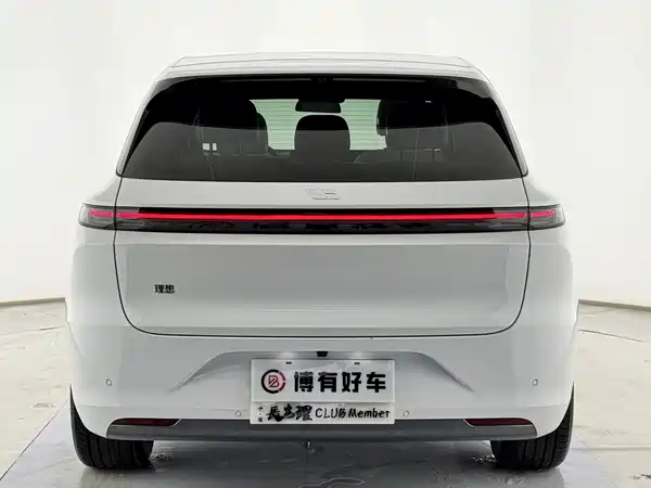 Li Auto L6 2024