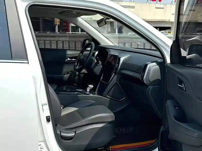 Hyundai ix35 2023 — фото 10