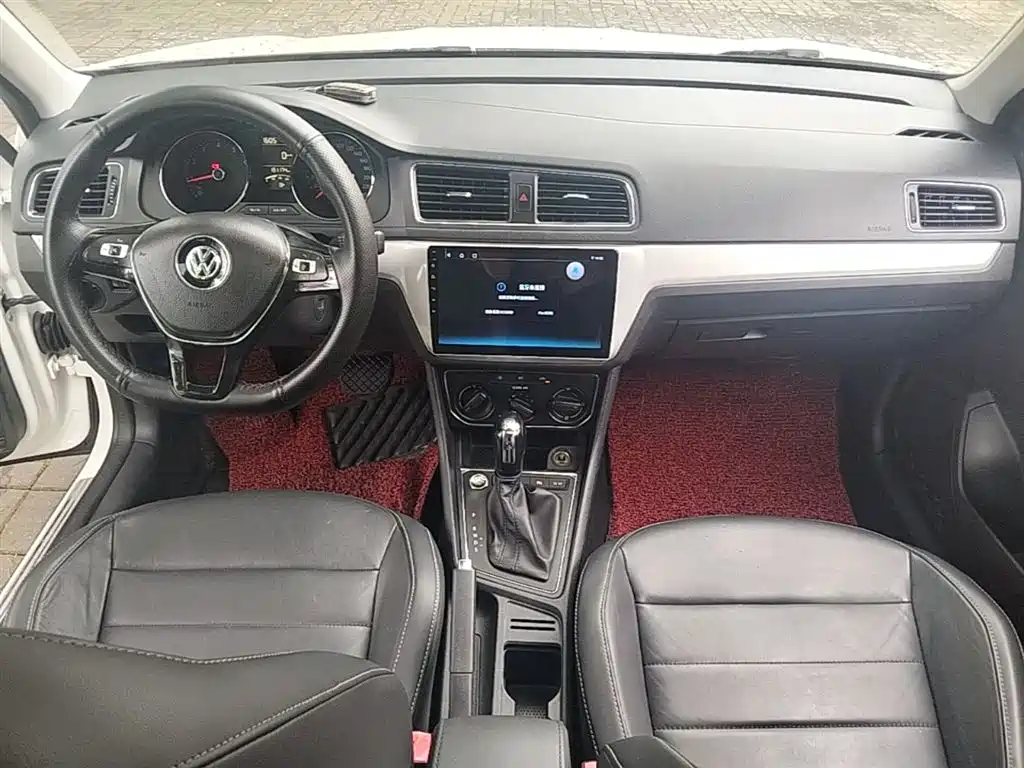 Volkswagen Lavida 2018 — фото 10