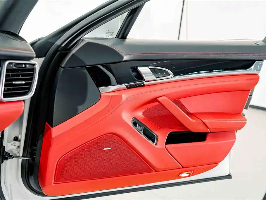 Porsche Panamera 2015 — фото 14