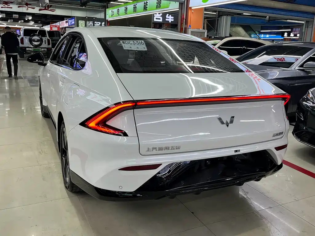 Wuling Starlight 2026