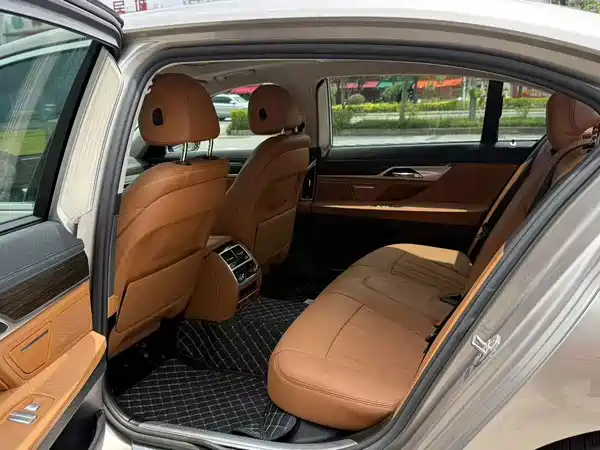 BMW 7 Series 2016