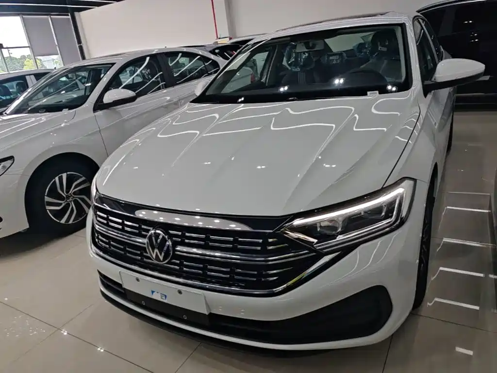 Volkswagen Sagitar 2026