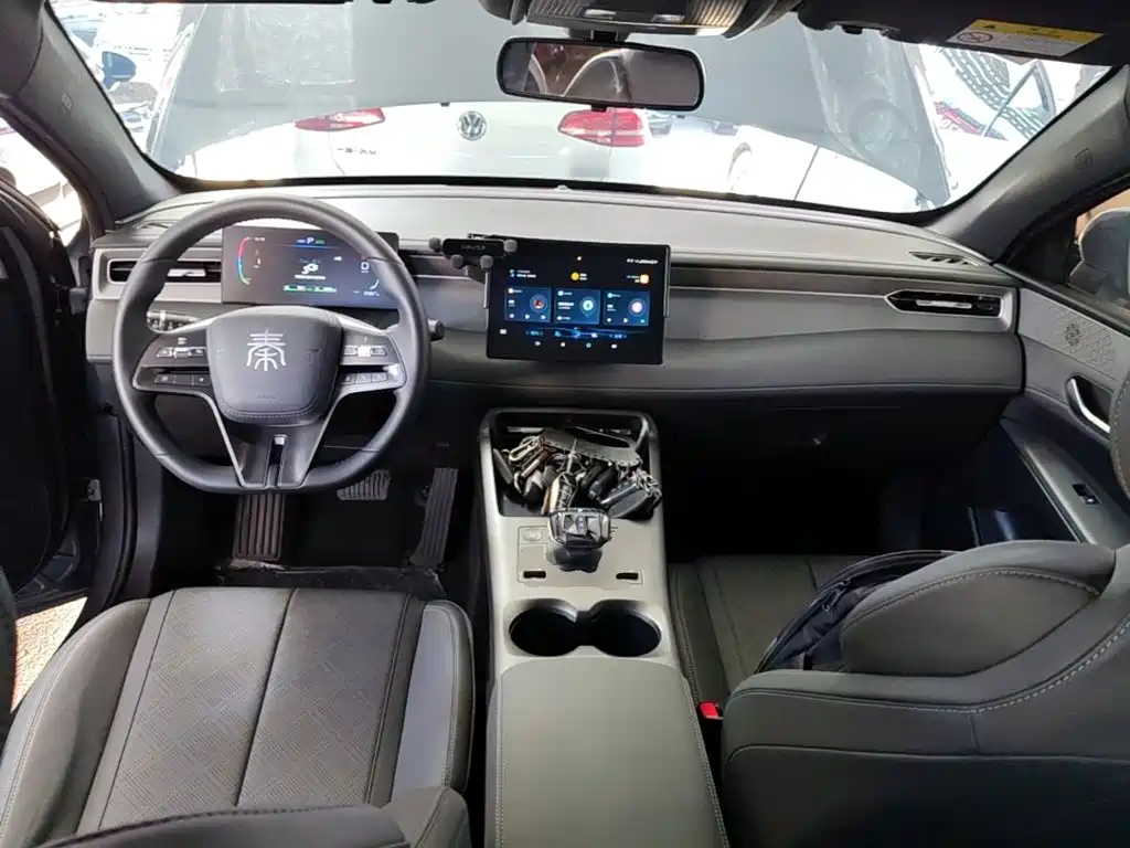 BYD Qin PLUS 2025 — фото 10