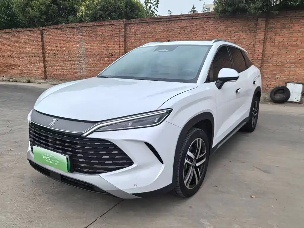 BYD Song L DM-i 2024 — фото 1