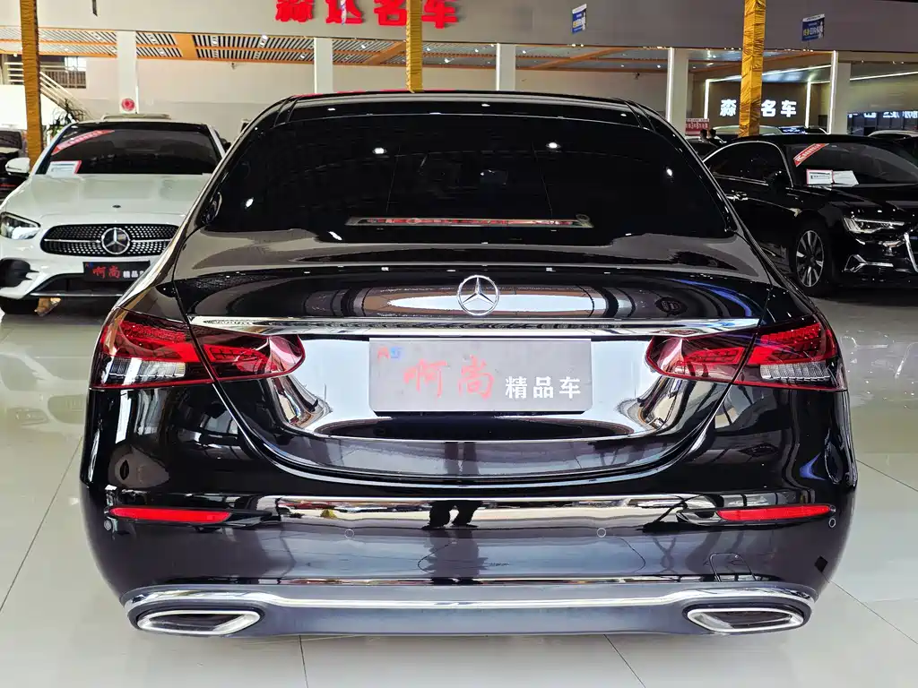Mercedes-Benz E-Class 2021 — фото 15