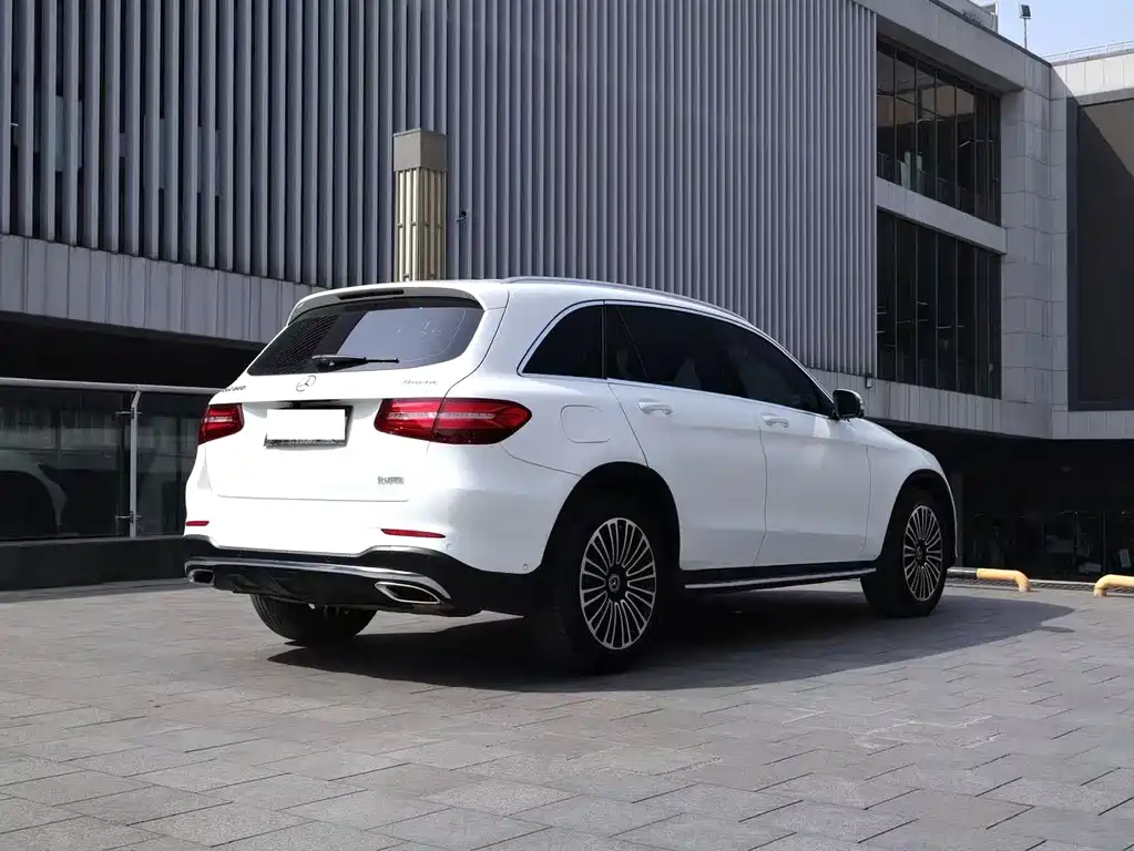 Mercedes-Benz GLC 2018 — фото 4