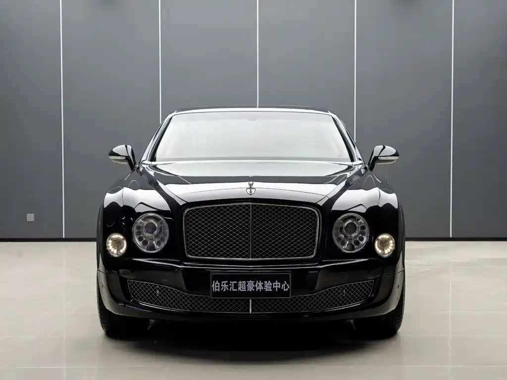 Bentley Mulsanne 2016 — фото 3