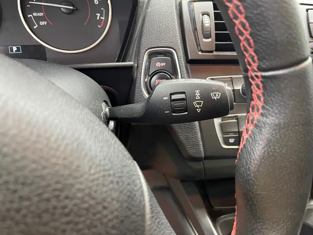 BMW 1 Series 2013 — фото 17